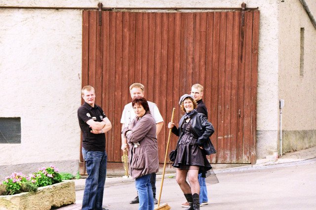 sonntag_umzug_kirmes_2010_20_20160830_2028938978