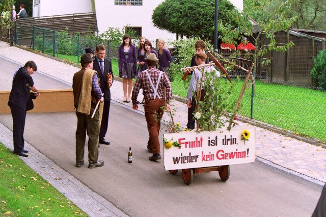 sonntag_umzug_kirmes_2010_24_20160830_1820572346