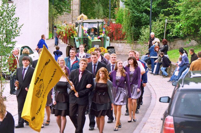sonntag_umzug_kirmes_2010_2_20160830_1233329834