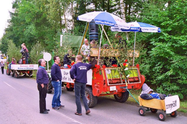 sonntag_umzug_kirmes_2010_4_20160830_1452610679