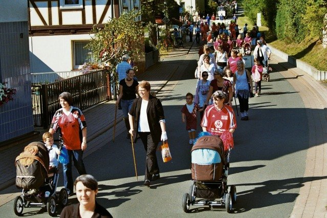 sonntag_umzug_kirmes_2011_127_20160831_1568117999
