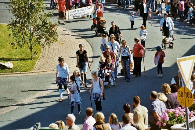 sonntag_umzug_kirmes_2011_38_20160831_1977924681