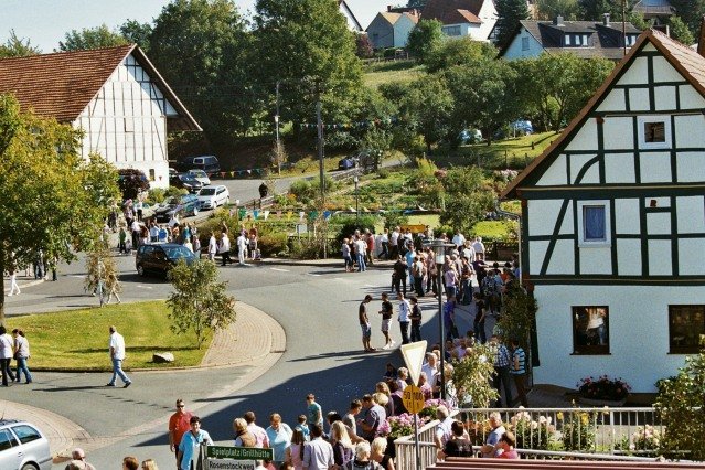 sonntag_umzug_kirmes_2011_40_20160831_1733805444