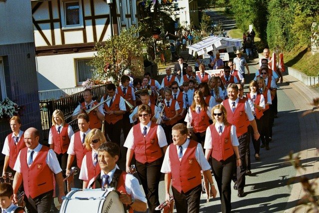 sonntag_umzug_kirmes_2011_92_20160831_1615614350
